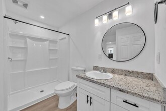 1226 E St, Unit C in Sacramento, CA - Building Photo - Building Photo