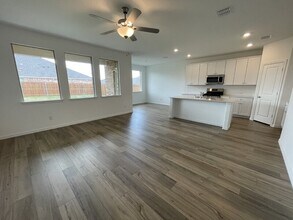 1404 Van Gogh Dr in Little Elm, TX - Building Photo - Building Photo