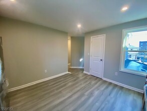 18 Sussex Ave in Morristown, NJ - Building Photo - Building Photo