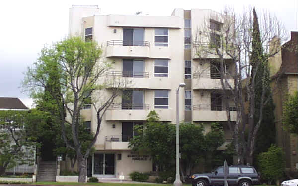 8915 Burton Way in Los Angeles, CA - Foto de edificio - Building Photo