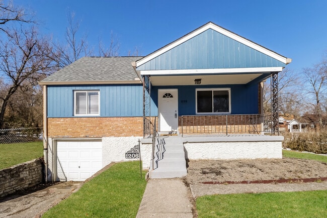 property at 1206 Toluca Ct