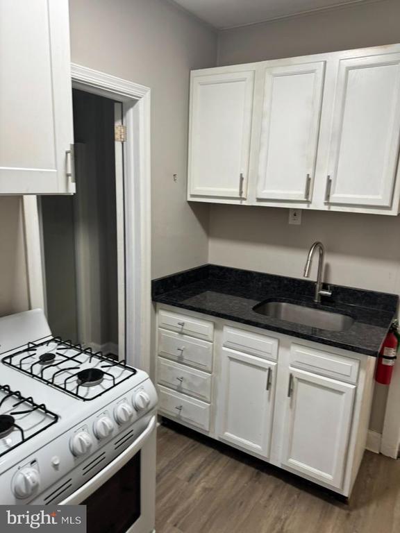 property at 202 S Main St