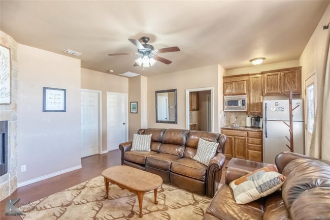 357 Co Rd 337 in Tuscola, TX - Building Photo - Building Photo