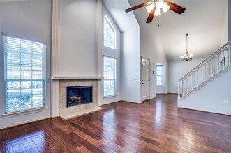 17820 Windflower Way in Dallas, TX - Building Photo - Building Photo