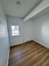294 Spruce St in Manchester, NH - Building Photo - Building Photo