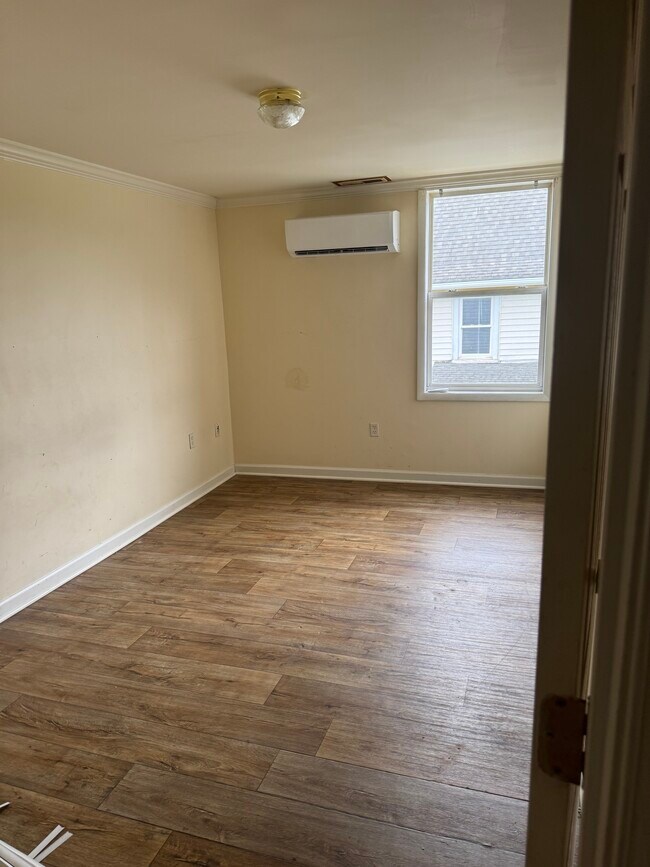 106 W Railroad Ave, Unit 2B in Ridgely, MD - Building Photo - Building Photo