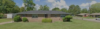 5302 Connie Cir in Montgomery, AL - Building Photo