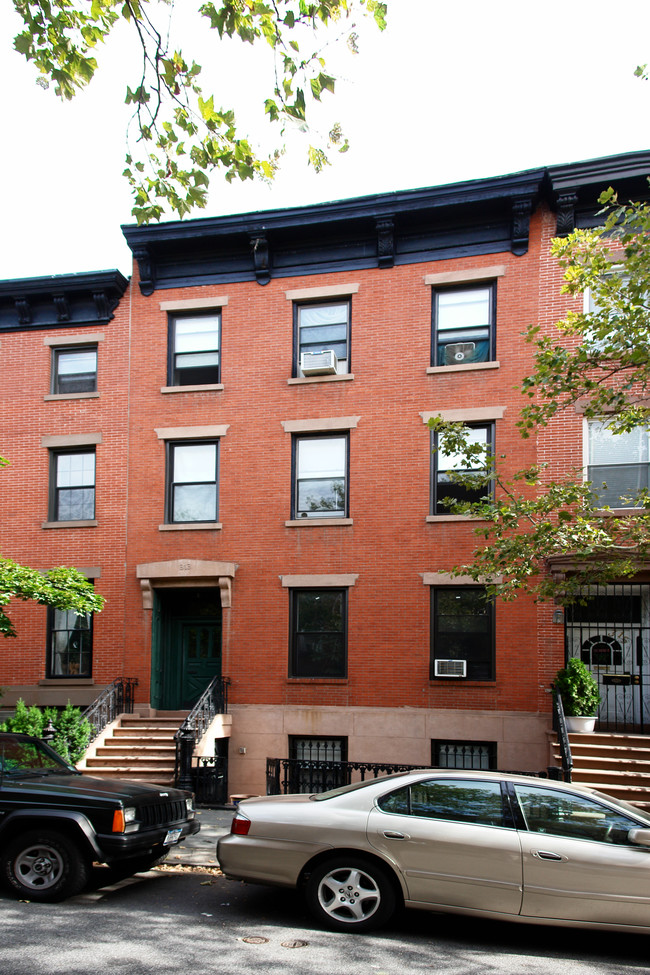 313 Degraw St in Brooklyn, NY - Building Photo - Building Photo