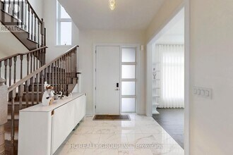 20 Harold Humphrey St in Markham, ON - Building Photo - Building Photo