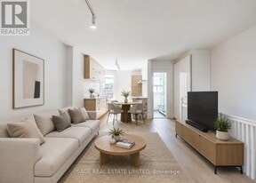 1153 Dundas St W in Toronto, ON - Building Photo