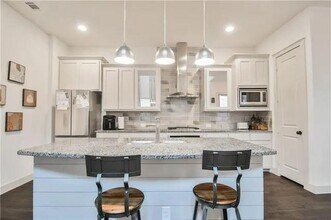 1402 French Violet Wy in Arlington, TX - Building Photo - Building Photo