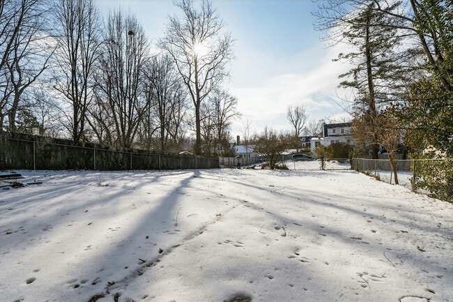 126 Thoroughman Ave in Ferguson, MO - Building Photo - Building Photo