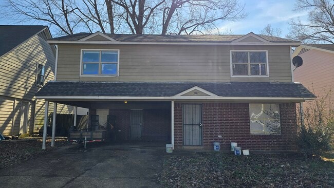 property at 3947 Laura Springs Dr