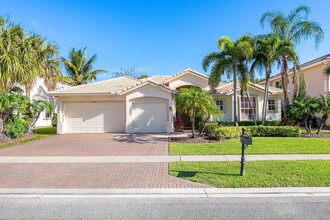 11803 Osprey Point Cir in Wellington, FL - Building Photo - Building Photo