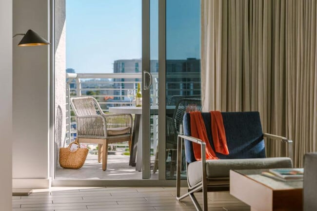 1780 Polk St in Hollywood, FL - Foto de edificio - Building Photo