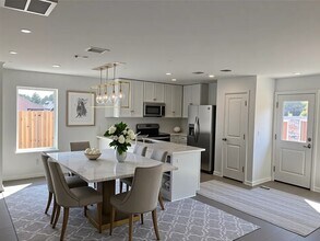 9015 Rose Pelican Ln in Baytown, TX - Building Photo - Building Photo