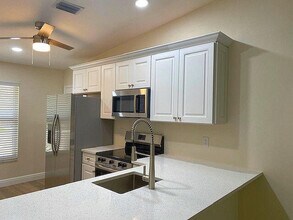 5085 Bottlebrush St in Delray Beach, FL - Building Photo - Building Photo