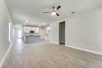 3367 Conroe St in Dallas, TX - Building Photo - Building Photo