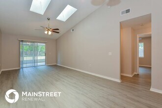 3028 Winchester Dr in Cocoa, FL - Foto de edificio - Building Photo