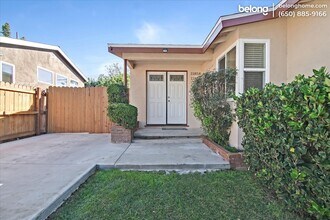 11856 Beatrice St in Culver City, CA - Building Photo - Building Photo