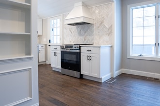 497 Springfield St in Wilbraham, MA - Building Photo - Building Photo