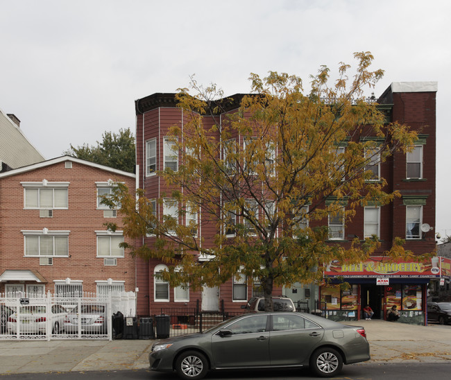 1455 Bushwick Ave in Brooklyn, NY - Building Photo - Building Photo