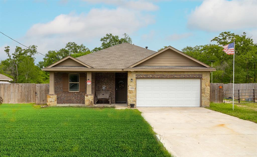 24585 Meath St in Hempstead, TX - Building Photo