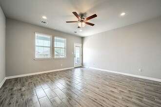 2924 Sage Ranch Dr in Leander, TX - Building Photo - Building Photo