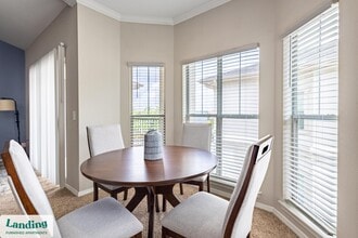 1799 FM 528 Rd in Webster, TX - Foto de edificio - Building Photo