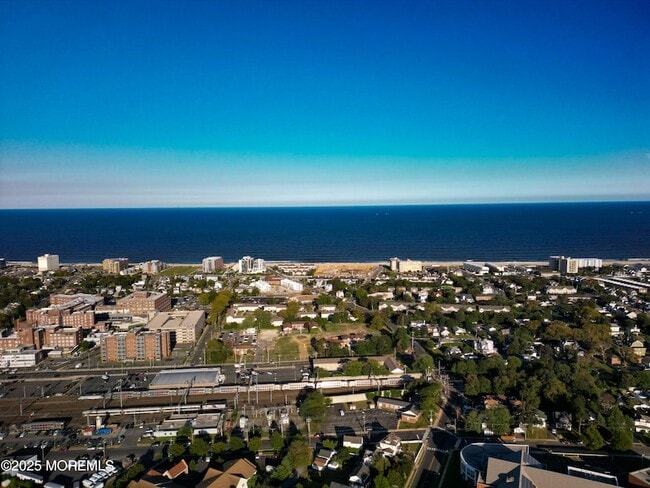 364 Westwood Ave, Unit 26 in Long Branch, NJ - Building Photo - Building Photo