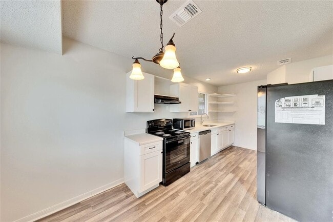 4707 Ganymede Dr in Austin, TX - Building Photo - Building Photo