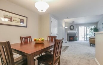 975 Aberdeen Ave NE in Renton, WA - Building Photo - Building Photo