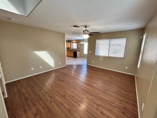 12810 W Windsor Ave in Avondale, AZ - Building Photo - Building Photo