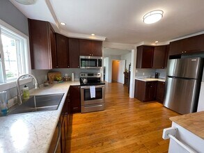 7 Temple Pl, Unit 7 in Andover, MA - Building Photo - Building Photo
