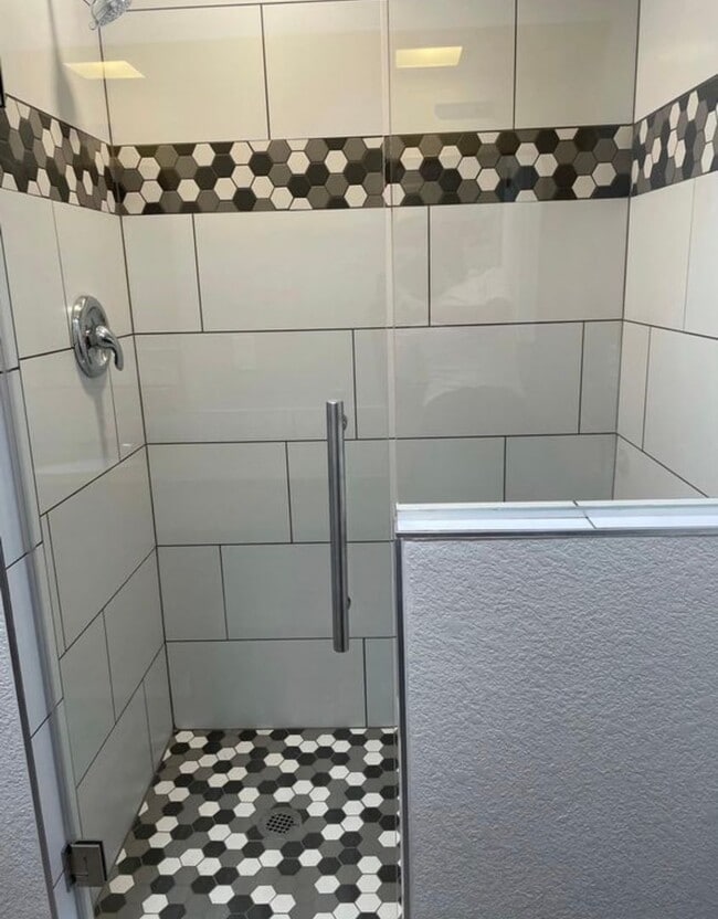 6963 Vance St in Arvada, CO - Foto de edificio - Building Photo