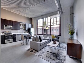 Rayette Lofts Apartments