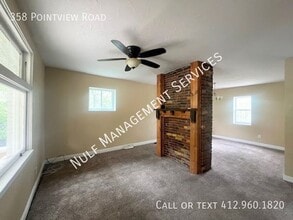 358 Pointview Rd in Pittsburgh, PA - Building Photo - Building Photo