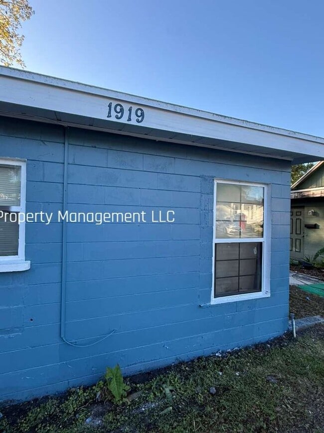 1919 E Mulberry Dr in Tampa, FL - Building Photo - Building Photo