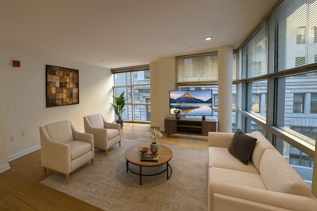 41 Boylston St, Unit 405