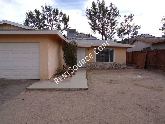 property at 1820 Calico Dr