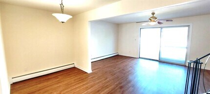 109 Roosevelt Dr in West Haverstraw, NY - Building Photo - Building Photo