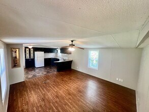 1012 Ross Ln in Clarksville, TN - Building Photo - Building Photo