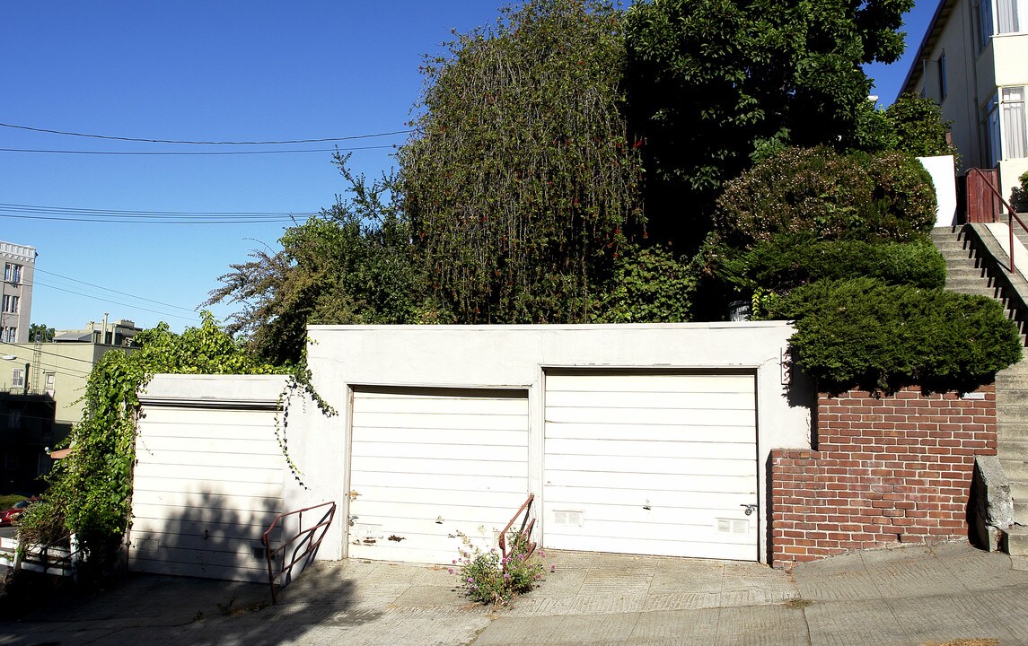 409 Merritt Ave in Oakland, CA - Building Photo