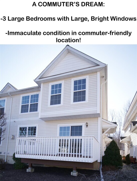41 Lexington Way in Middletown, NY - Foto de edificio