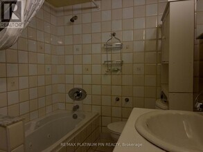 315 Apache Trail in Toronto, ON - Building Photo - Building Photo