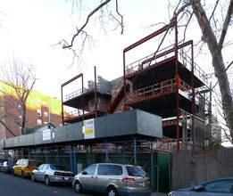 2931 Brighton 5Th St in Brooklyn, NY - Foto de edificio - Building Photo