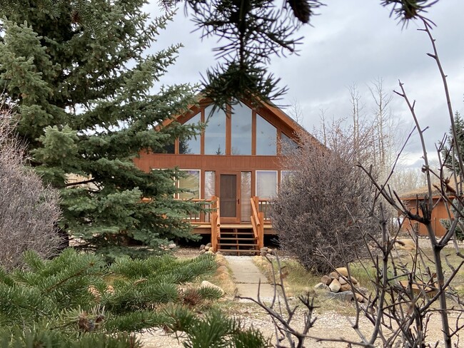 40 Cobble Creek Dr in Evanston, WY - Foto de edificio - Building Photo