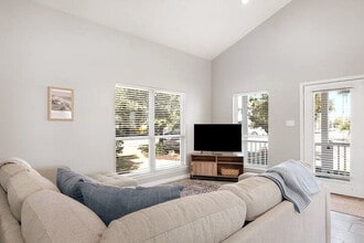4618 Windstarr Dr in Destin, FL - Building Photo - Building Photo