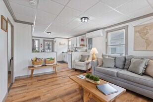 2 Island Path in Hampton, NH - Building Photo