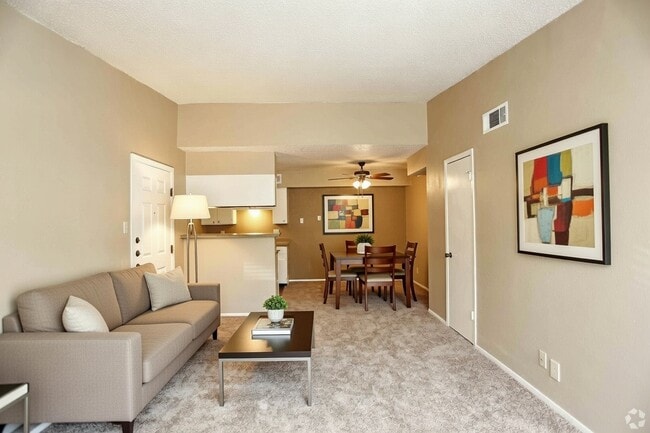 Huntington Hills Apartments